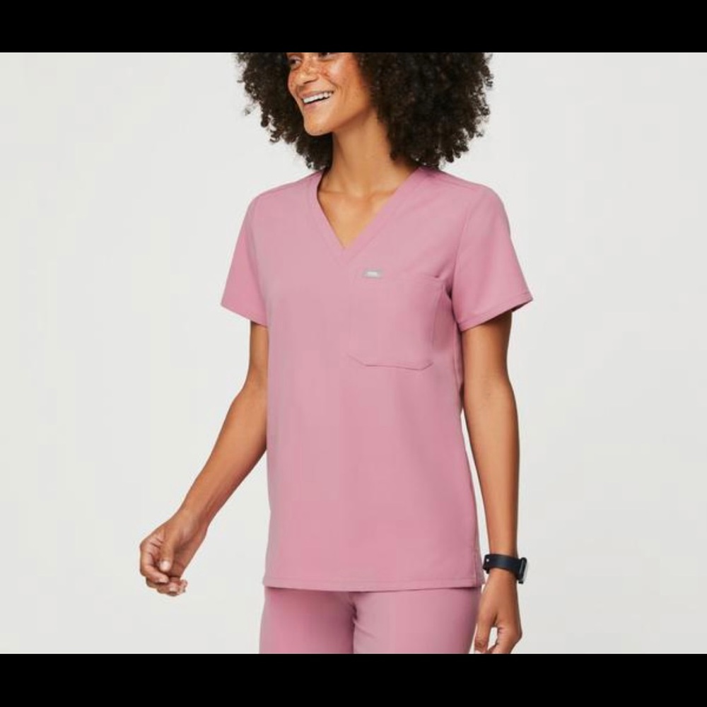 Women’s FIGS Scrub Top CHALK PINK LIMITED EDITION